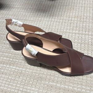 NWOT J crew Sandals